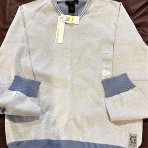 NWT Men Sweater Calvin Klein Vee neck Med weightMG33N35 DISCOUNT SHIPPING!!